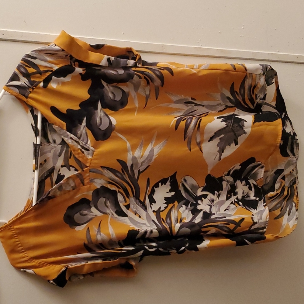 Medium shirt